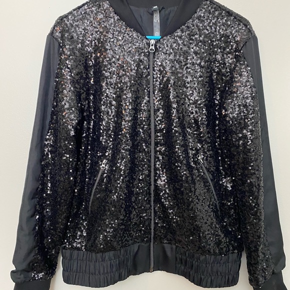 PINK Victoria's Secret Jackets & Blazers - Victoria secret bomber jacket